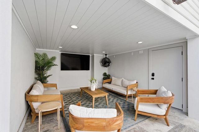 4 President Place, Charleston, SC 29403
