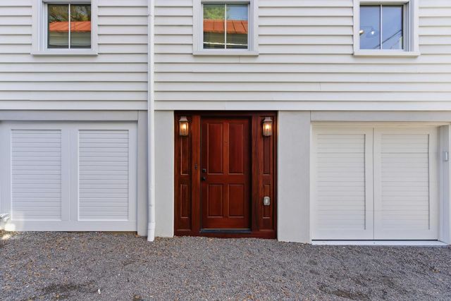 4 President Place, Charleston, SC 29403