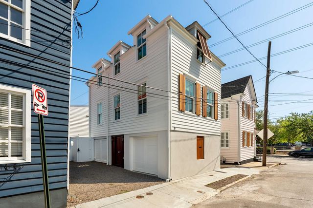 4 President Place, Charleston, SC 29403