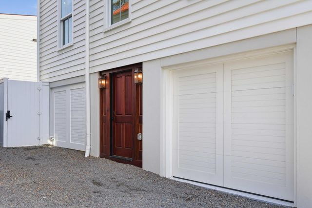 4 President Place, Charleston, SC 29403