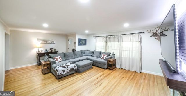 1041 Michael Lane, Anniston, AL 36207