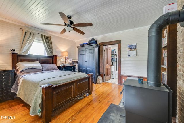 3765 South Mohawk Road, Midway, TN 37809