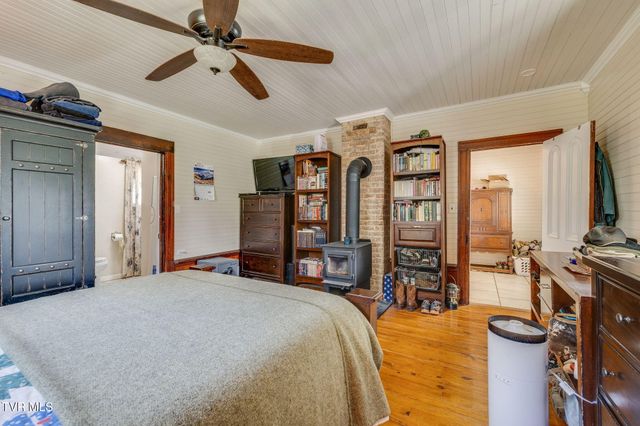 3765 South Mohawk Road, Midway, TN 37809