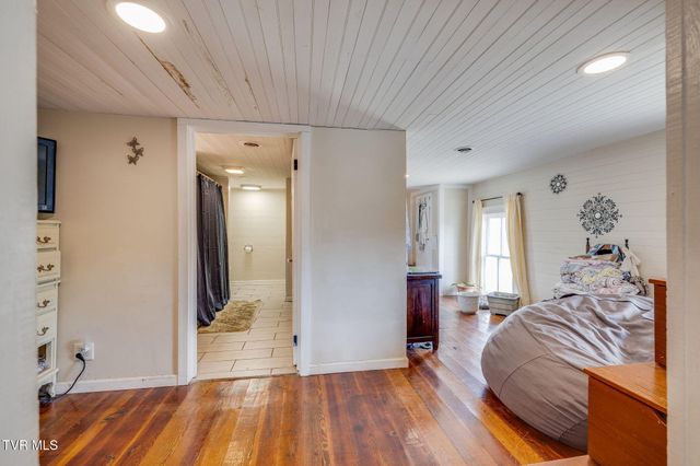 3765 South Mohawk Road, Midway, TN 37809