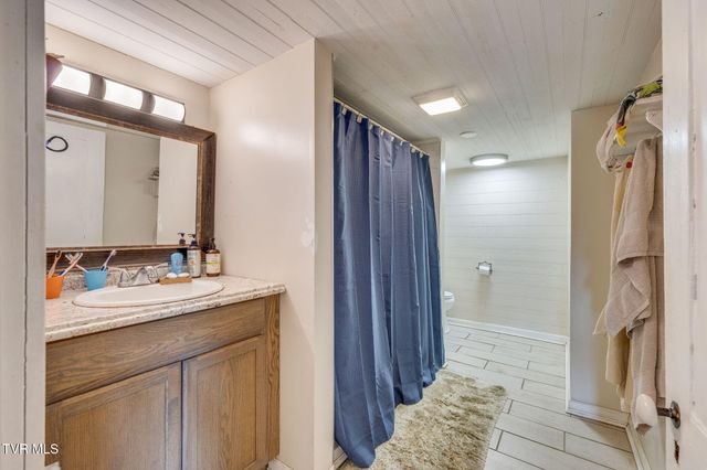 3765 South Mohawk Road, Midway, TN 37809