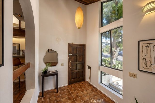 3585 Military, Los Angeles, CA 90034