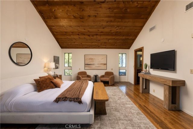 3585 Military, Los Angeles, CA 90034