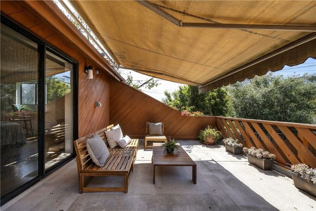 3585 Military, Los Angeles, CA 90034