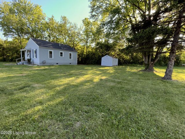 4300 Ronda Ave, Louisville, KY 40216