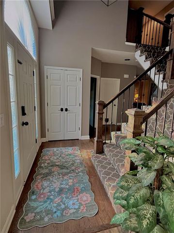 1437 Coventry Lane, Liberty, MO 64068