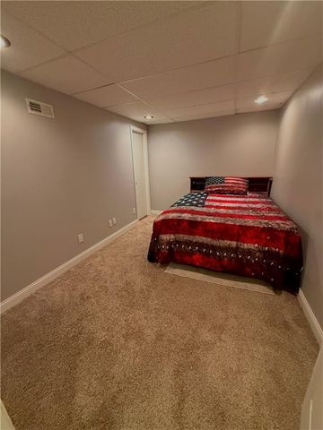 1437 Coventry Lane, Liberty, MO 64068