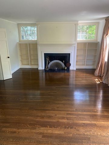 14 Brown, Cambridge, MA 02138