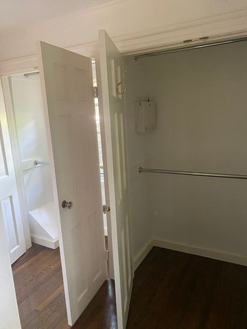 14 Brown, Cambridge, MA 02138
