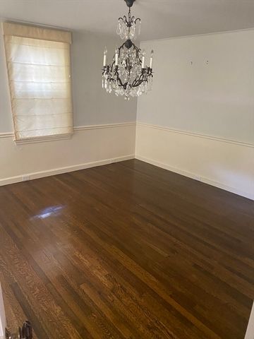 14 Brown, Cambridge, MA 02138