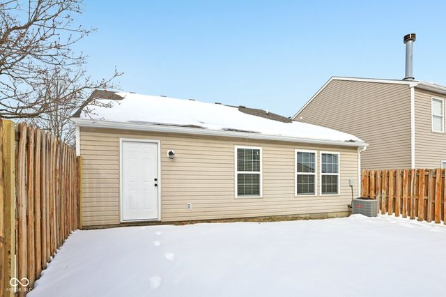 465 Atherton Drive, Carmel, IN 46032