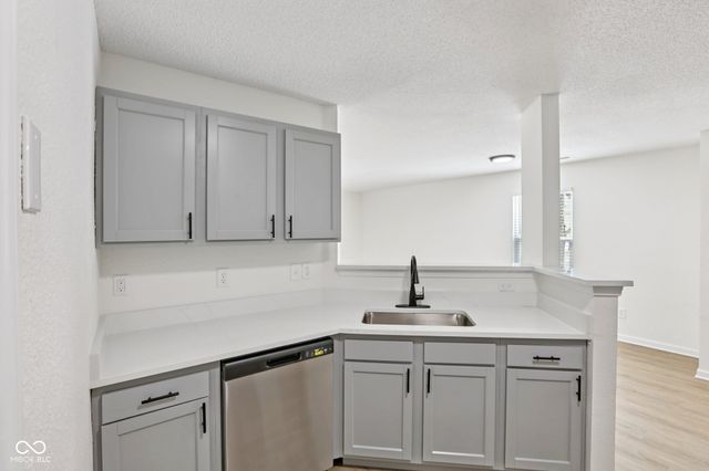 465 Atherton Drive, Carmel, IN 46032