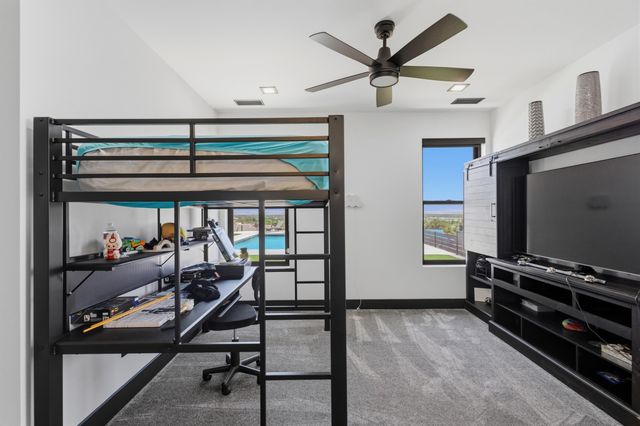 1320 Crestview Drive SW, Los Lunas, NM 87031