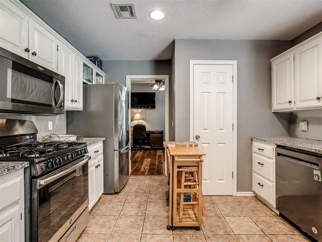 7671 Allspice Run, Norman, OK 73026