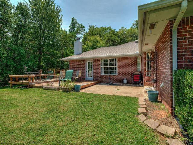 7671 Allspice Run, Norman, OK 73026