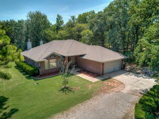 7671 Allspice Run, Norman, OK 73026