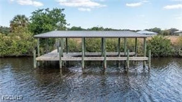 1589 Frontier CIR, Labelle, FL 33935