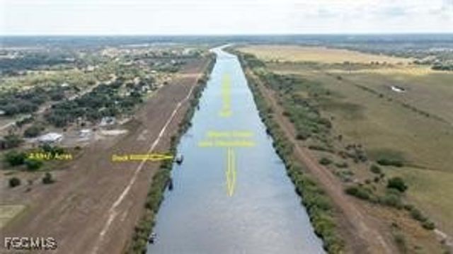 1589 Frontier CIR, Labelle, FL 33935