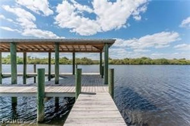 1589 Frontier CIR, Labelle, FL 33935