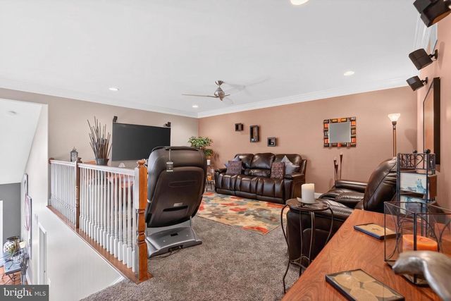 408 PIN OAK COURT, Mechanicsburg, PA 17050