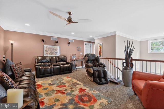 408 PIN OAK COURT, Mechanicsburg, PA 17050
