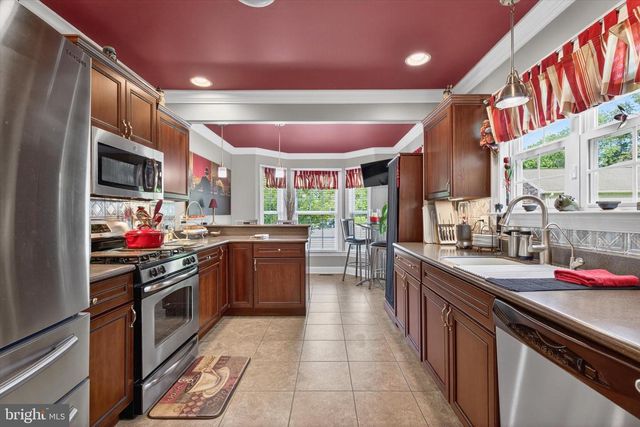 408 PIN OAK COURT, Mechanicsburg, PA 17050