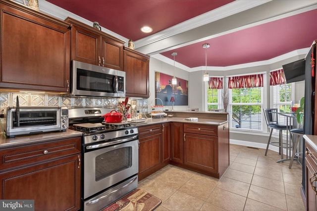408 PIN OAK COURT, Mechanicsburg, PA 17050