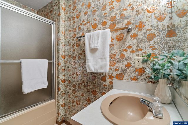 4441 NW Elmwood Dr, Corvallis, OR 97330