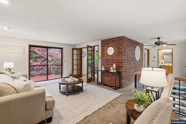 4441 NW Elmwood Dr, Corvallis, OR 97330