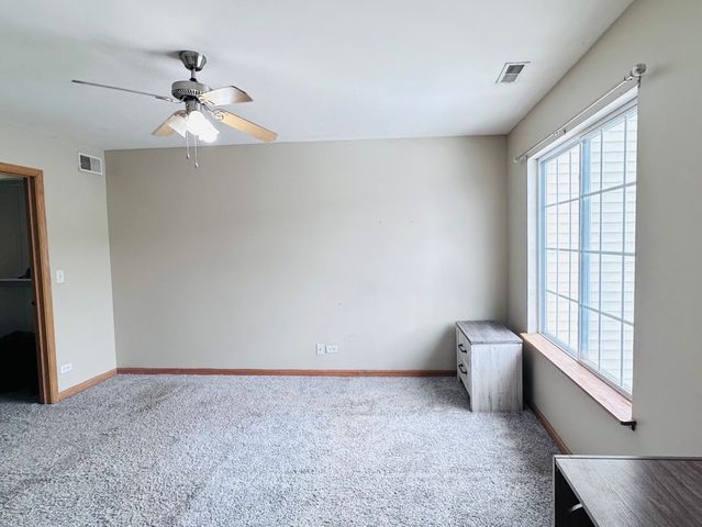 1851 Indian Hill Lane, Aurora, IL 60503