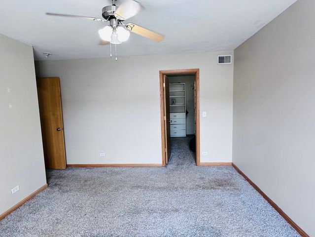 1851 Indian Hill Lane, Aurora, IL 60503