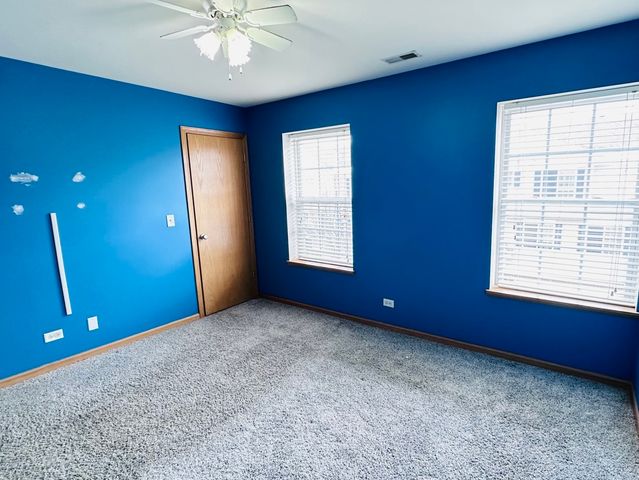 1851 Indian Hill Lane, Aurora, IL 60503