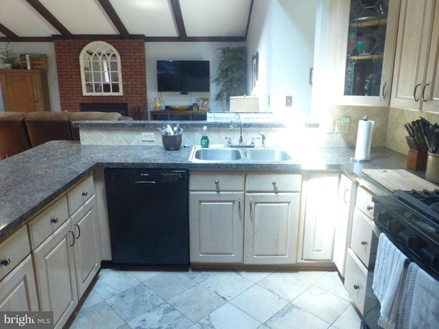48 BATTERSEA RD, Ocean Pines, MD 21811
