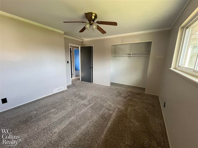 31374 Pinto Drive, Warren, MI 48093