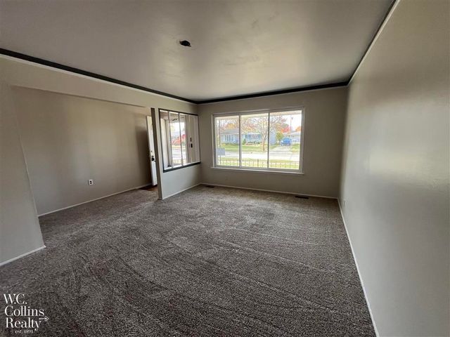 31374 Pinto Drive, Warren, MI 48093