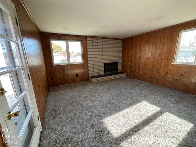 31374 Pinto Drive, Warren, MI 48093