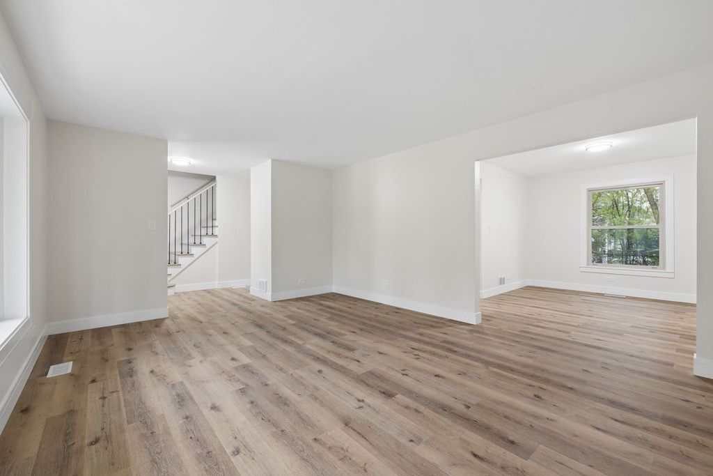 904 Iroquois Avenue, Naperville, IL 60563 — photo 3