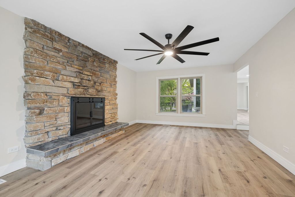 904 Iroquois Avenue, Naperville, IL 60563 — photo 5