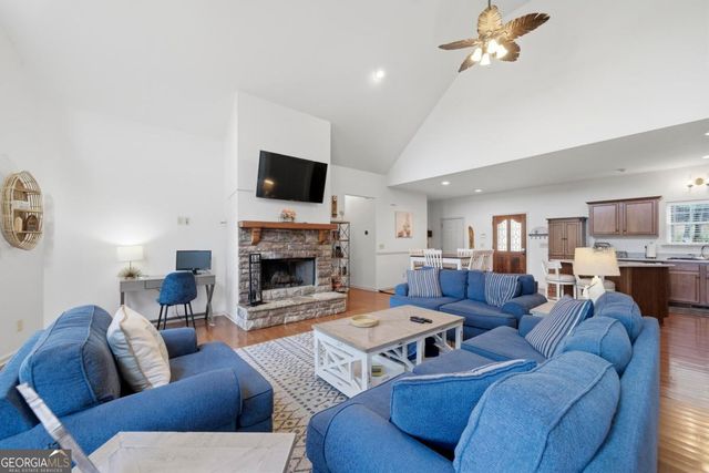 381 E River Bend Drive, Eatonton, GA 31024