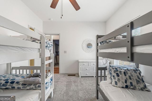 381 E River Bend Drive, Eatonton, GA 31024