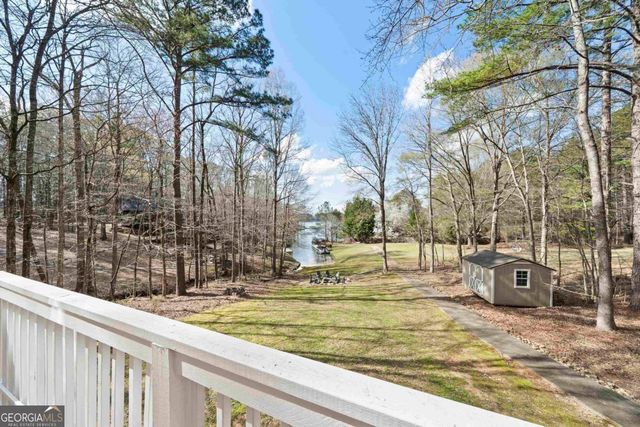 381 E River Bend Drive, Eatonton, GA 31024
