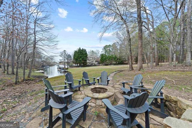 381 E River Bend Drive, Eatonton, GA 31024