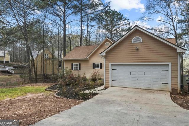 381 E River Bend Drive, Eatonton, GA 31024