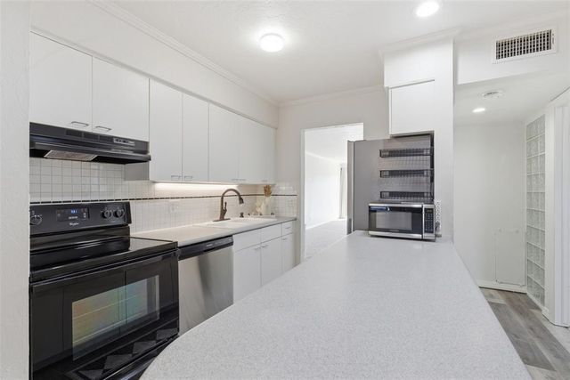 6100 N Brookline 28, Oklahoma City, OK 73112