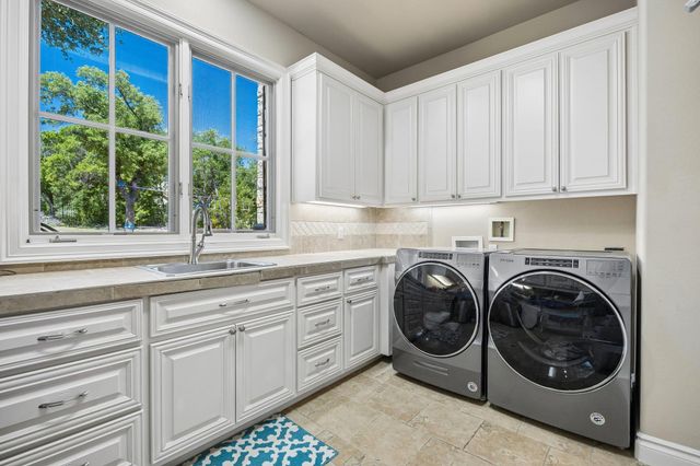 8403 Horseshoe Ledge, Austin, TX 78730