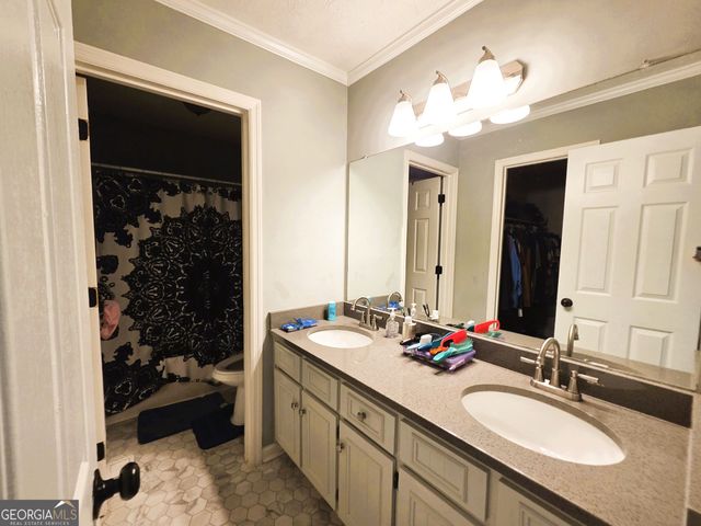 104 Cedar Creek Court, Lagrange, GA 30240